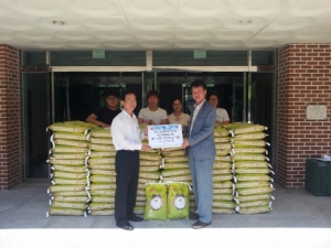 한류스타 장근석, 중증장애시설에 쌀 1.6톤 기부 선행